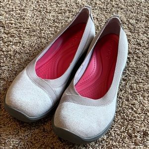 Crocs shoes. Gray. Women’s size 10.